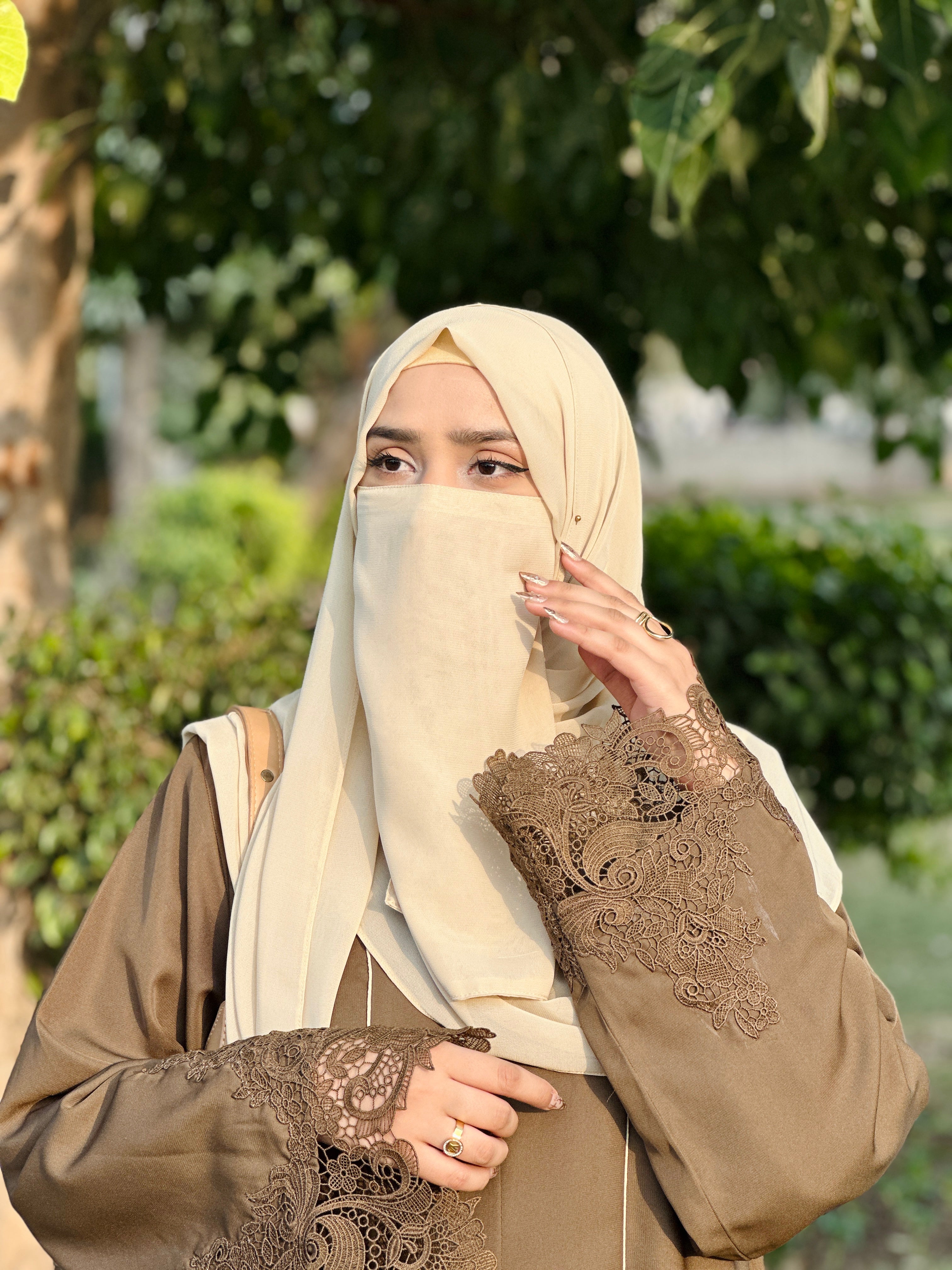 Lace Abaya