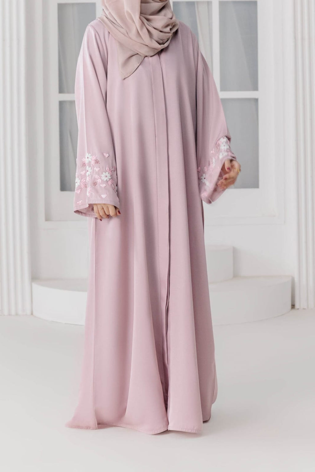 Embroidered Sleeves Abaya