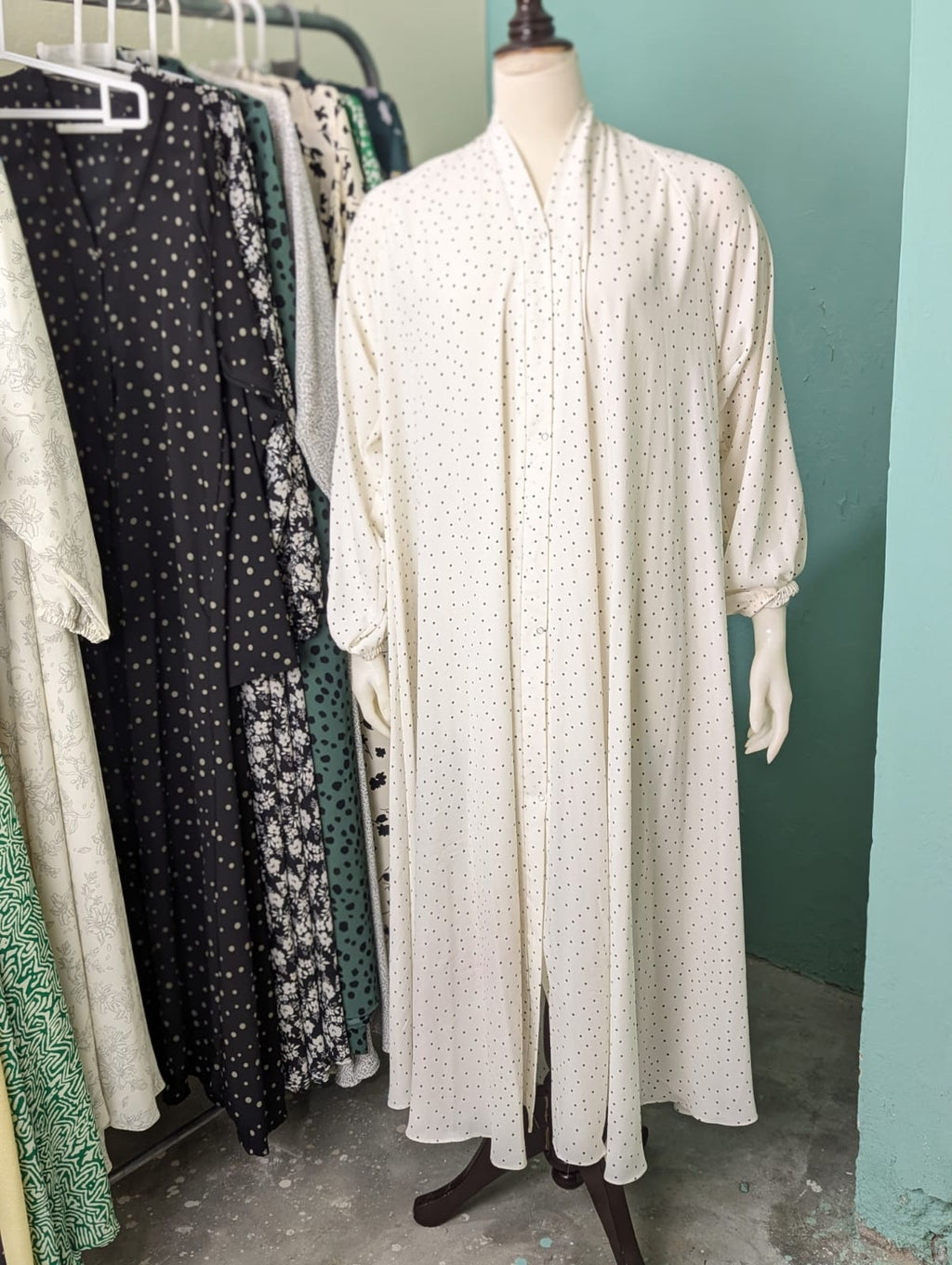 Printed Dotted Abaya