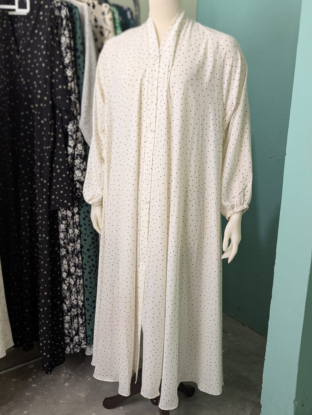 Printed Dotted Abaya