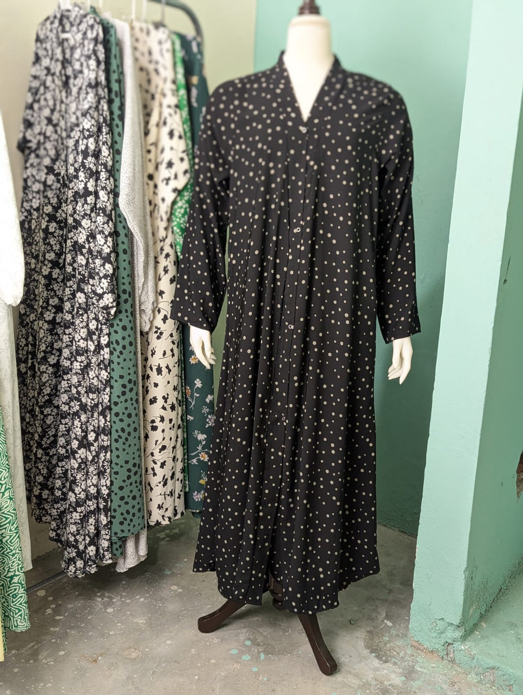 Printed Dotted Abaya