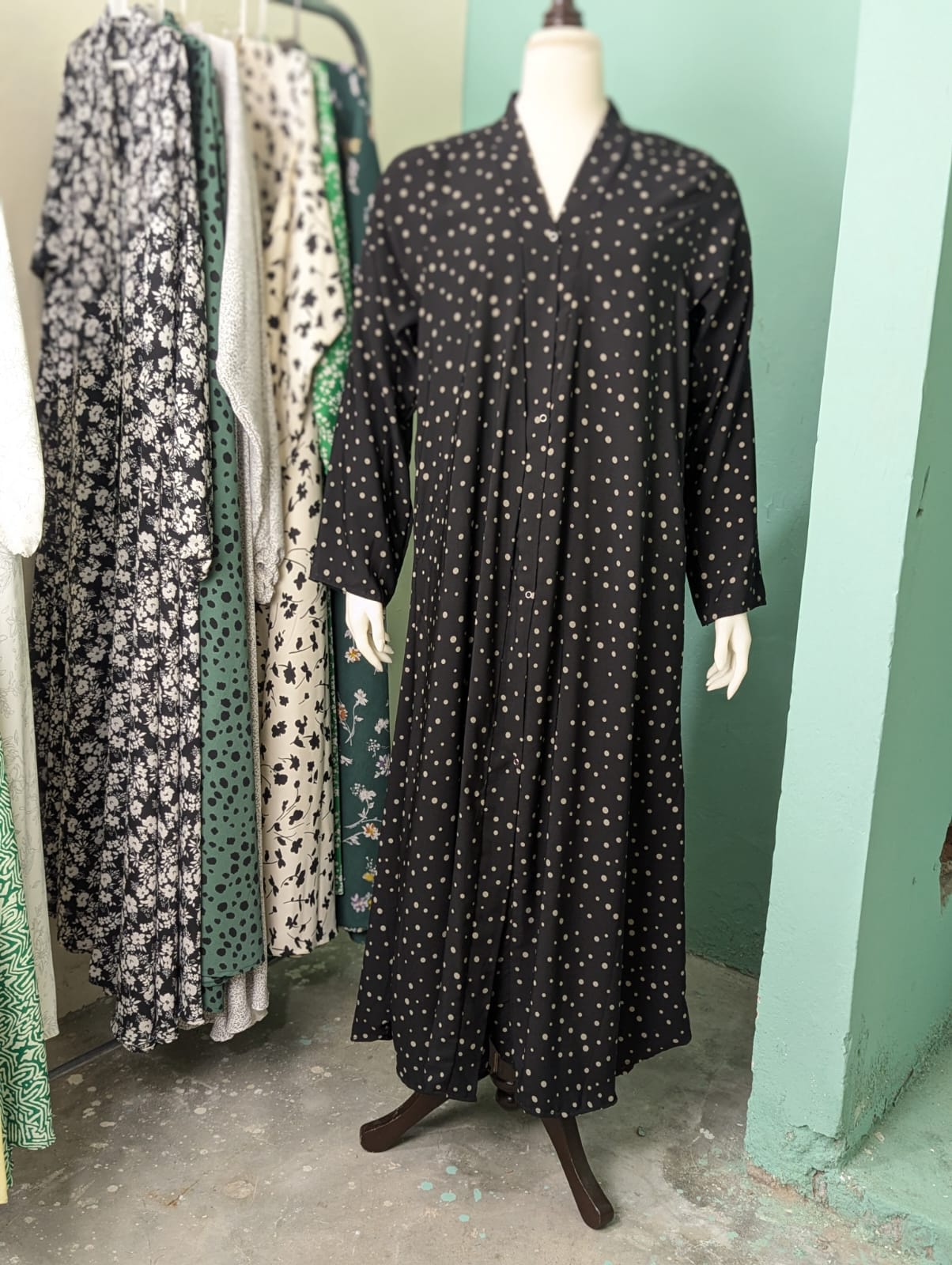 Printed Dotted Abaya